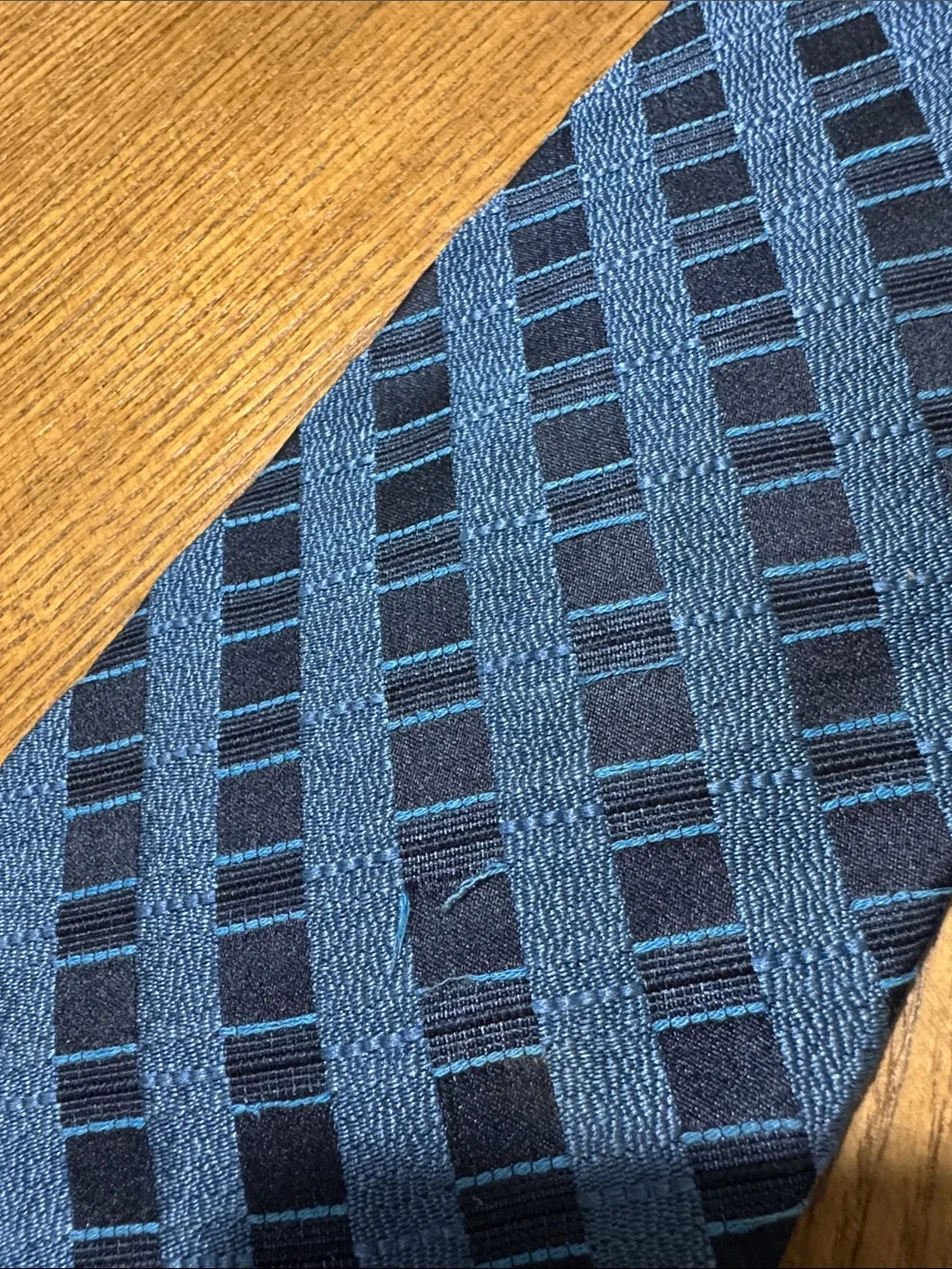 Fumagalli’s mens blue stripe jacquard 100% silk neck tie